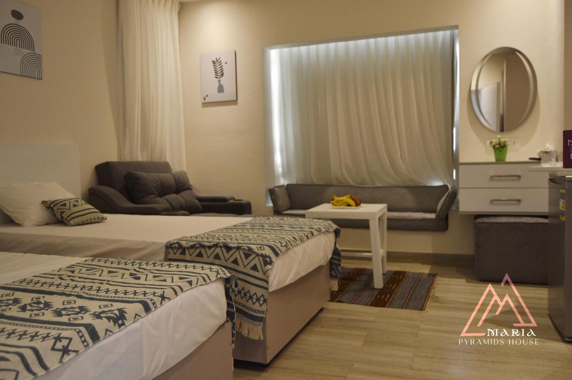 Hotel Maria Pyramids House